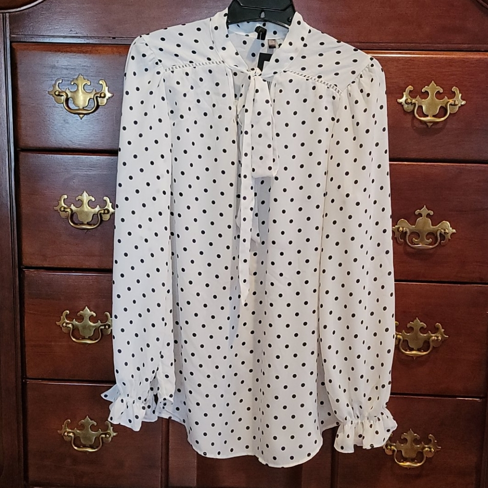 Women Tie Neck Blouse
